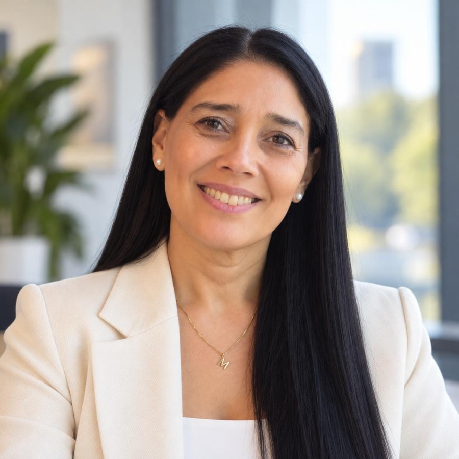 Mariana Civit, Directora Comercial de People & Change